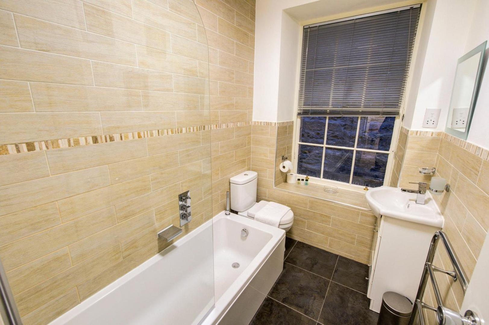 Guestready - Historic Edinburgh Old Town Apartment Bagian luar foto