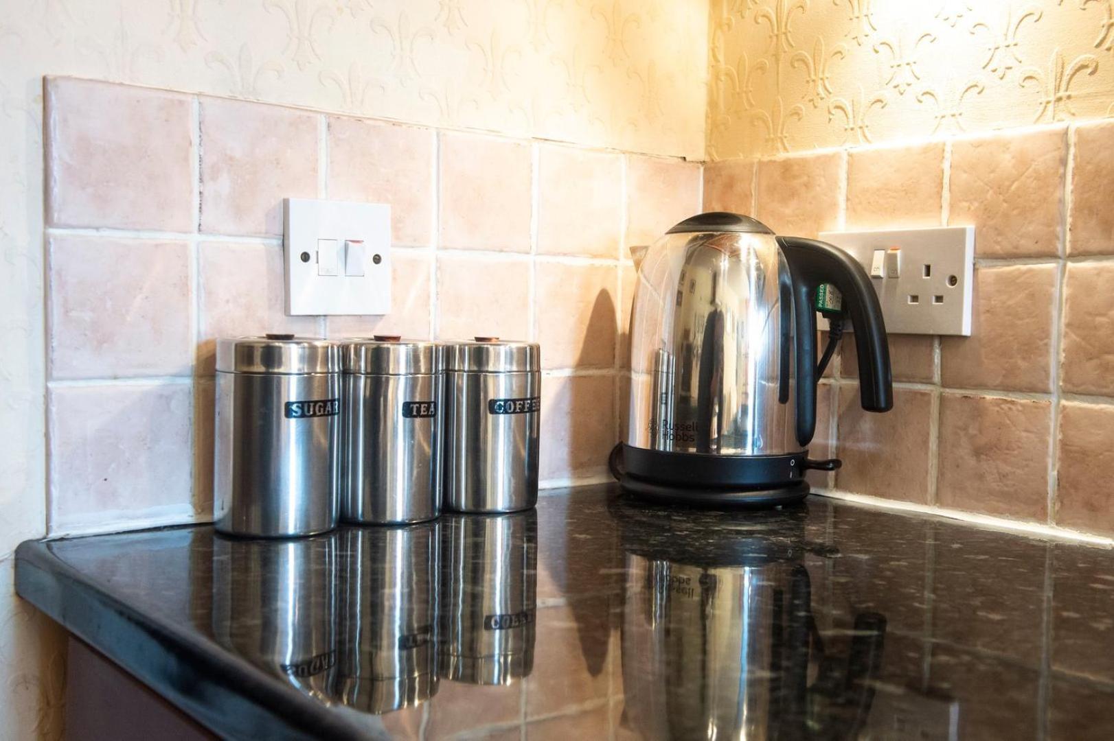 Guestready - Historic Edinburgh Old Town Apartment Bagian luar foto